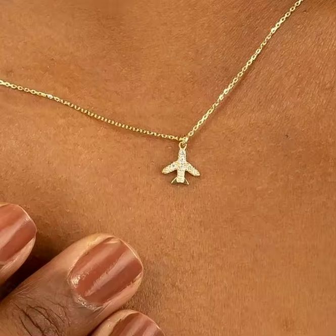 Hovedbilde Airplane Necklace 18k Gold White