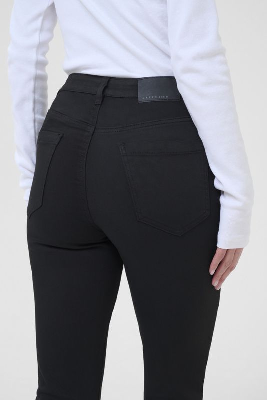 KAwillow HW Slim Fit Jeans Black Deep