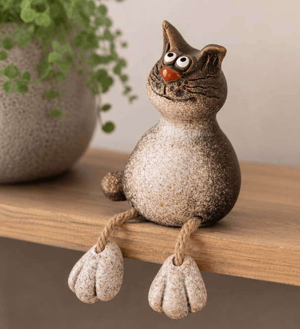 Hovedbilde Katt sittende gråbrun keramikk 10cm