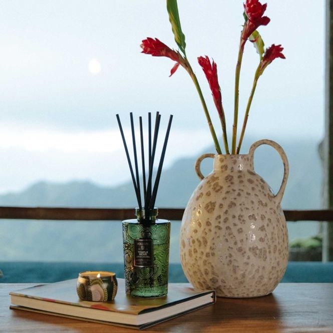 Hovedbilde Voluspa Temple Moss Tin Mini Candle