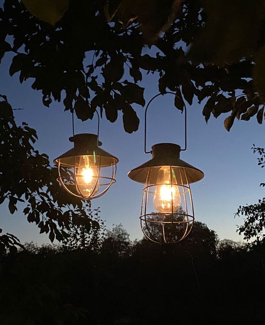 Hovedbilde Solcellelampe til oppheng – utendørs | 22 ...