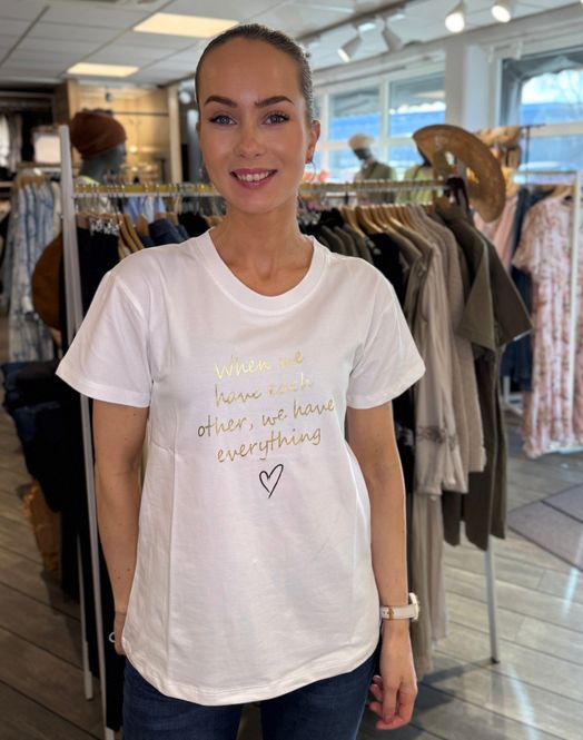 Hovedbilde Amani T-shirt