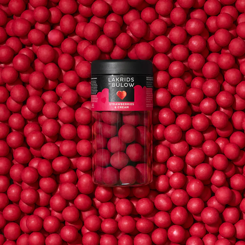 STRAWBERRIES & CREAM - REGULAR 270g